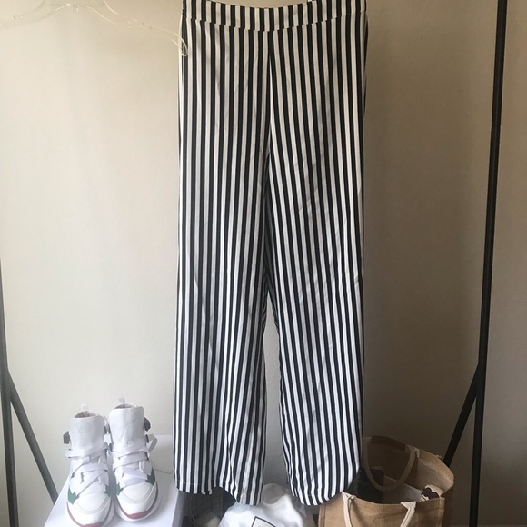 NWT WHO WHAT WEAR STRIPE WIDE LEG PANT - Picture 2 of 4